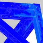 Локальная концентрация напряжений в соединении элементов.